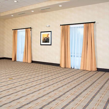 Hampton Inn Kalamazoo Eksteriør billede