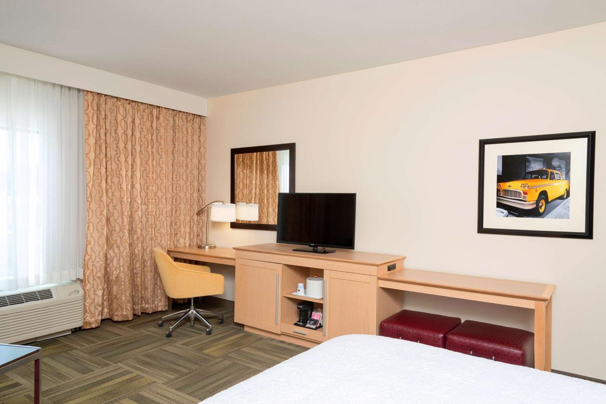 Hampton Inn Kalamazoo Eksteriør billede