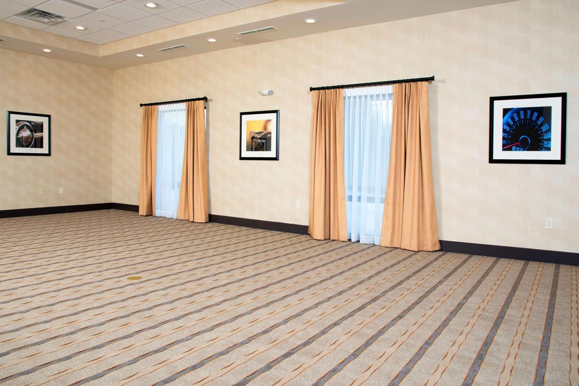 Hampton Inn Kalamazoo Eksteriør billede